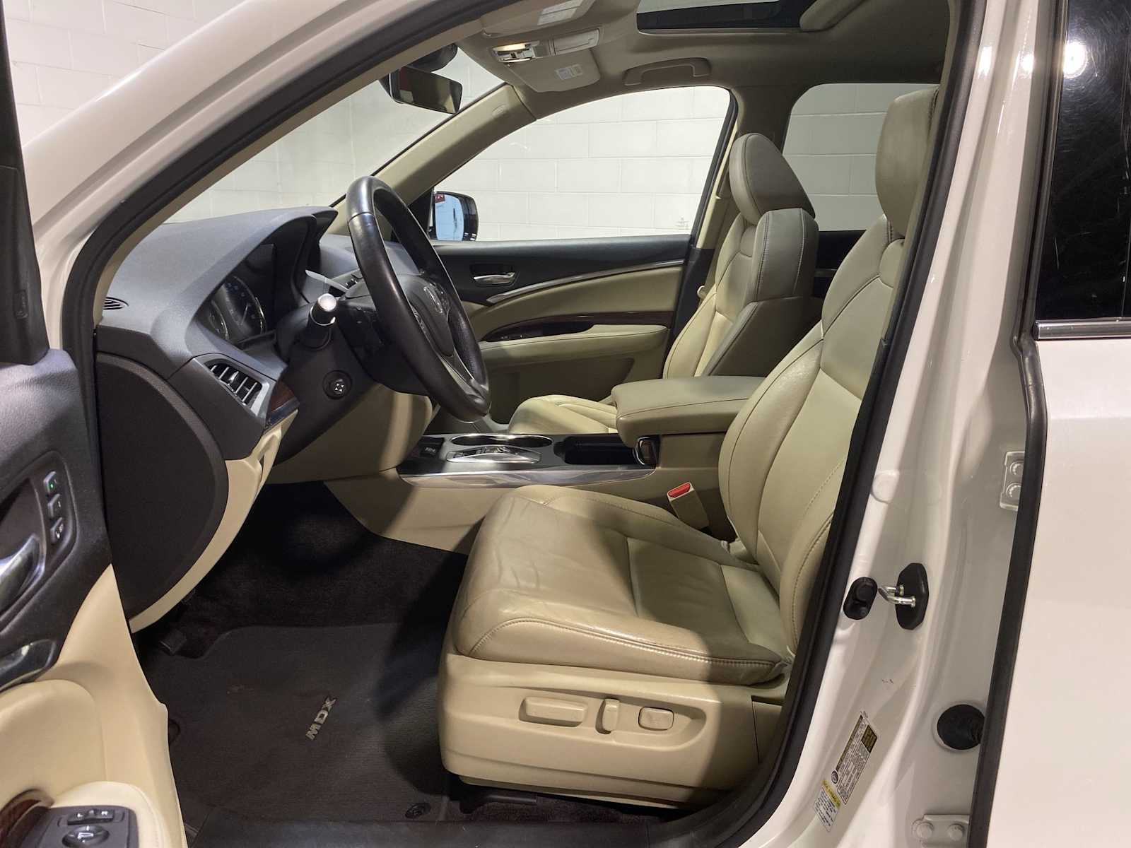 Thumbnail: 2016 Acura MDX - 2