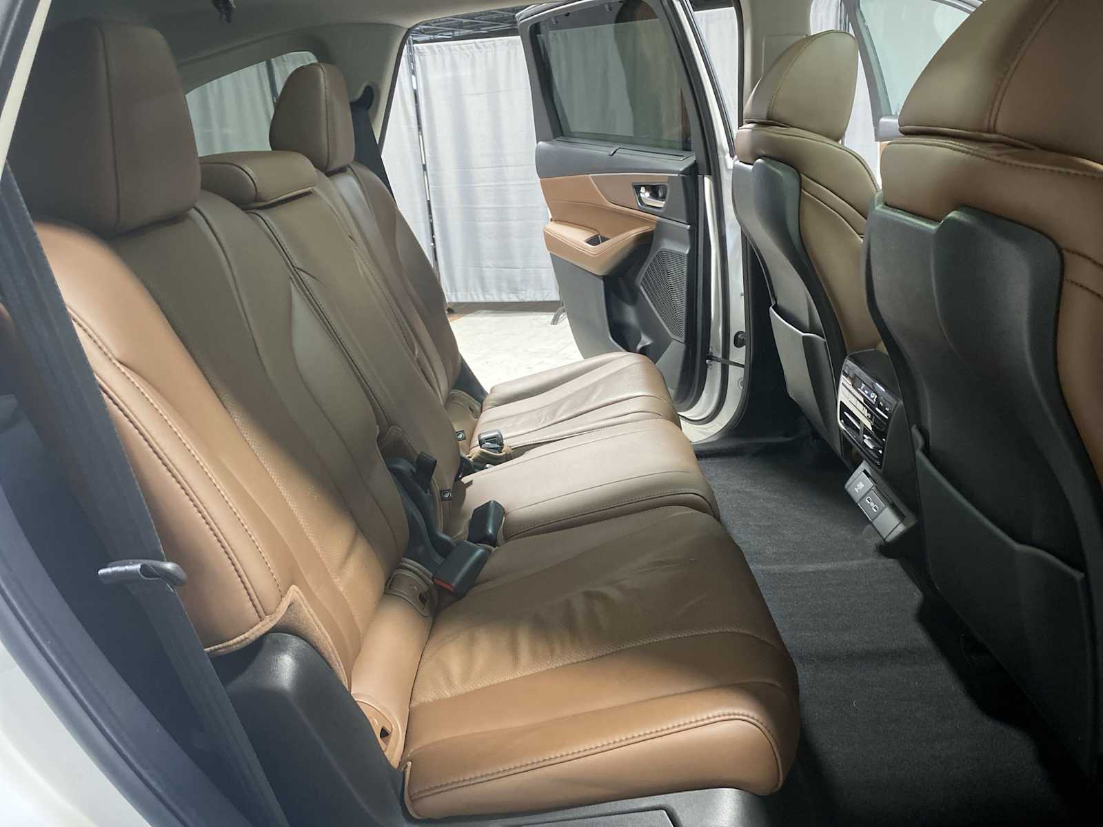 Thumbnail: 2023 Acura MDX - 13