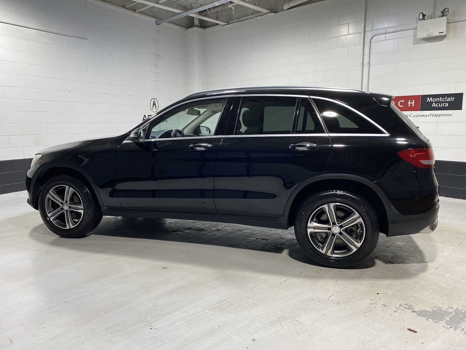 2016 Mercedes-Benz GLC 300 3