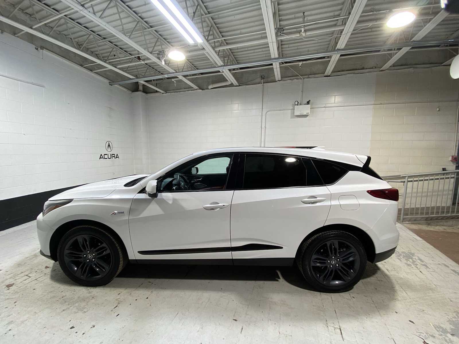 Thumbnail: 2023 Acura RDX - 3