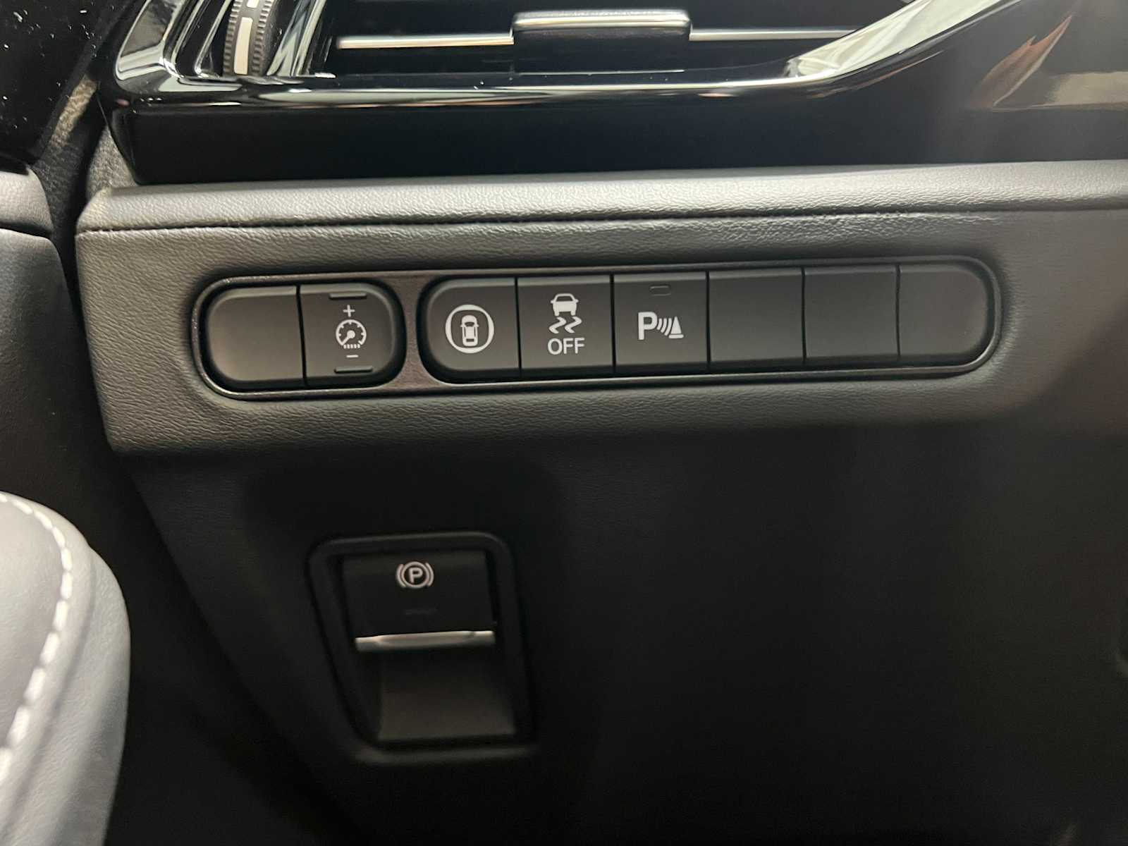 Thumbnail: 2026 Acura MDX - 22