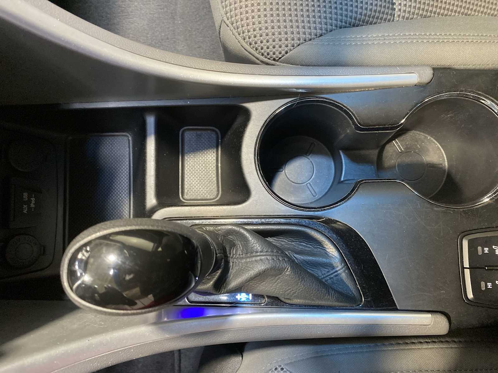 Thumbnail: 2013 Hyundai Sonata - 17