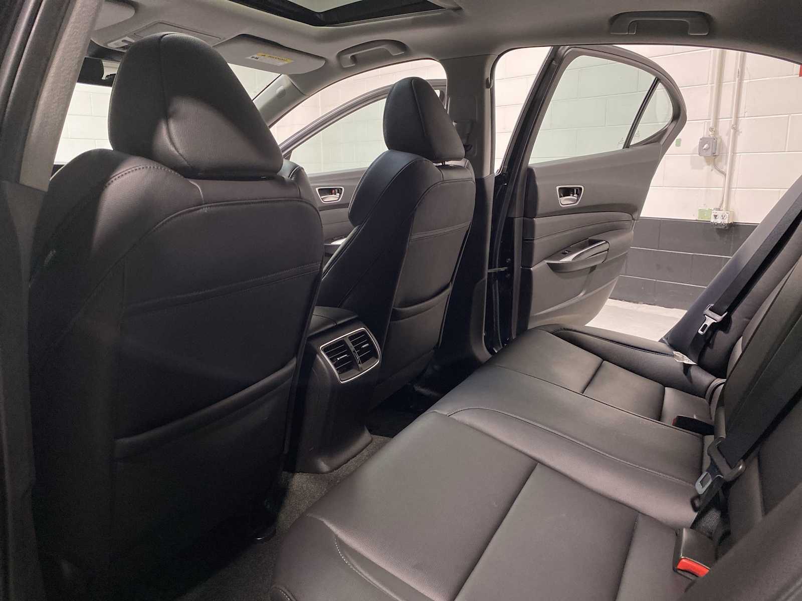 2018 Acura TLX  12