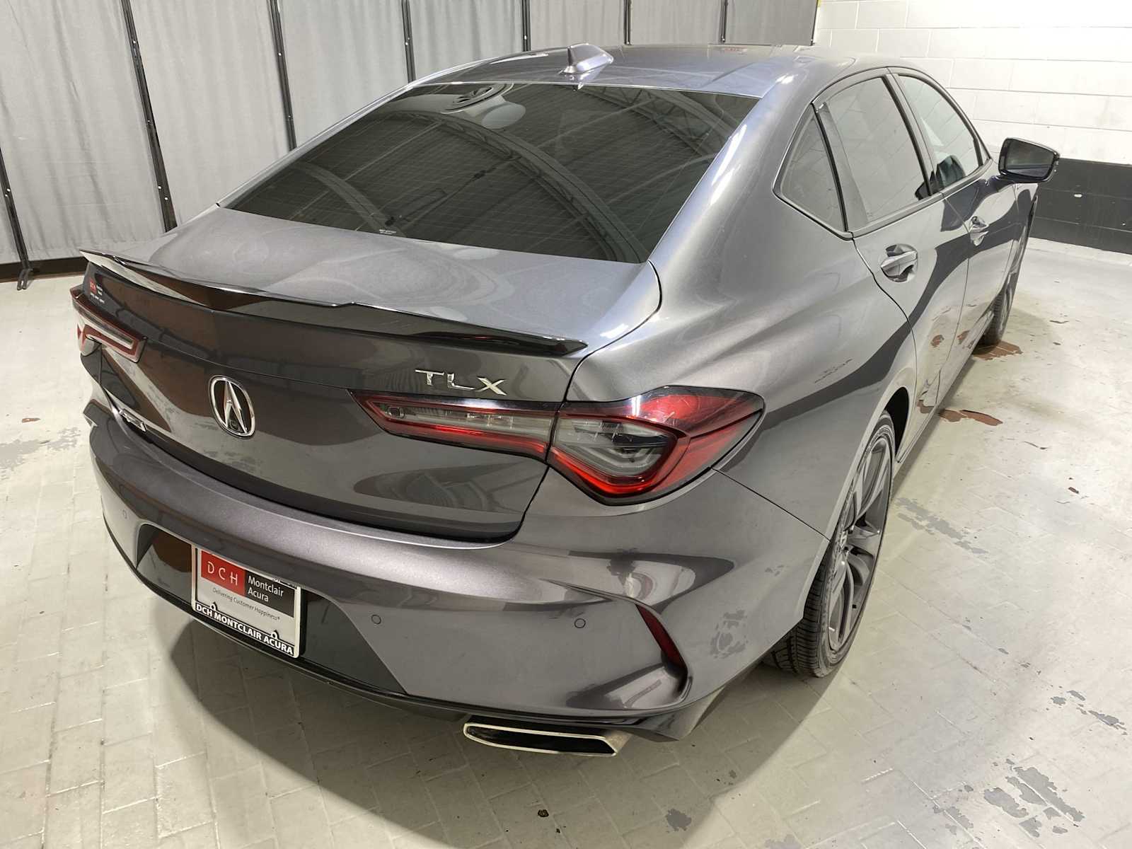 Thumbnail: 2022 Acura TLX - 26