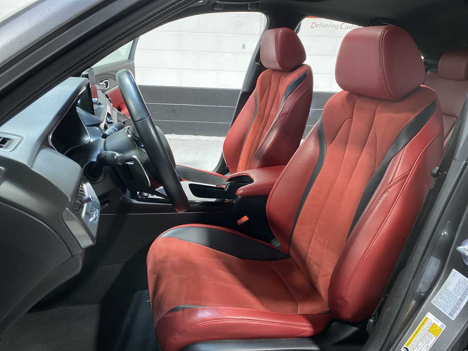 Thumbnail: 2023 Acura Integra - 11