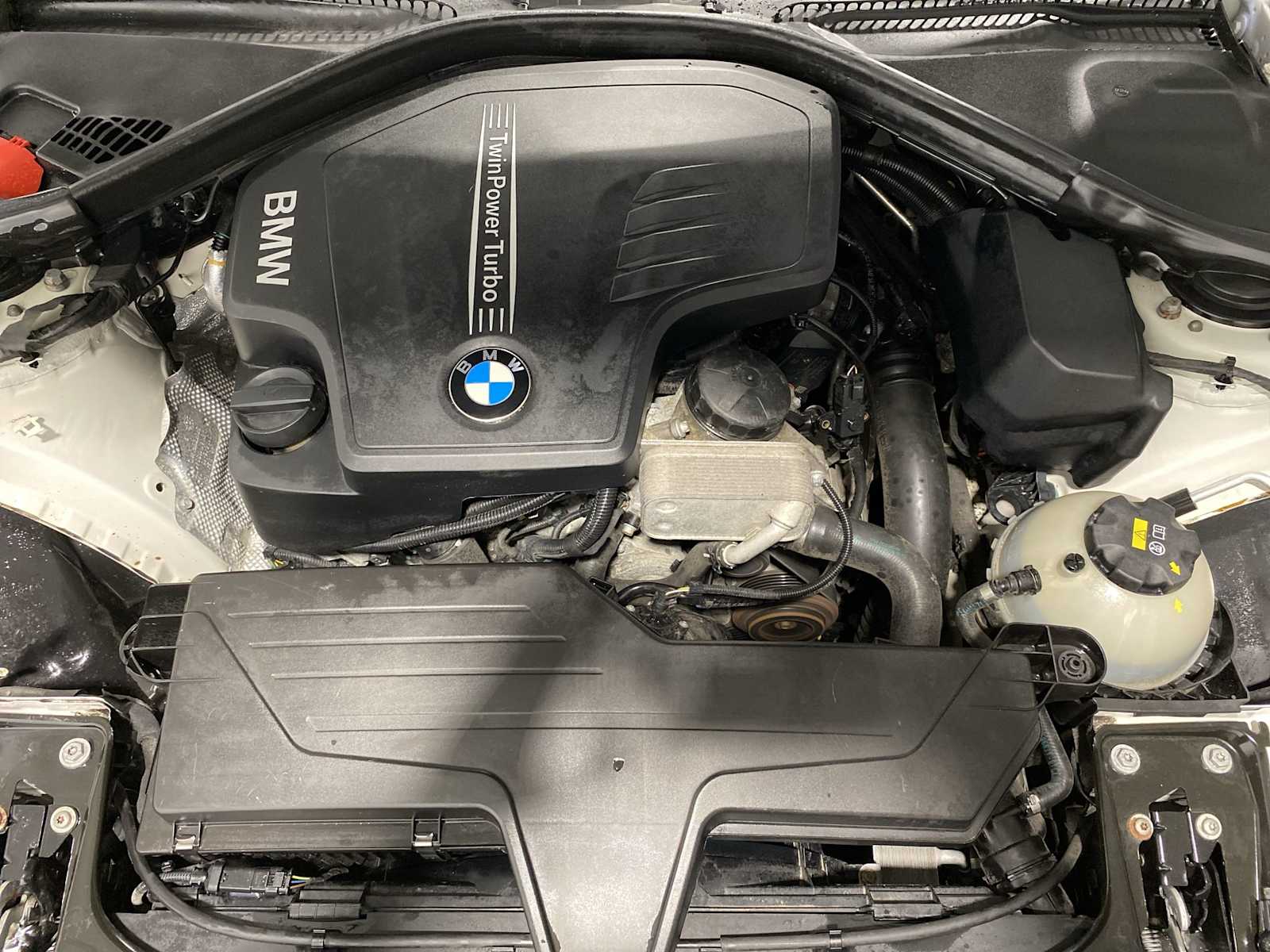 2015 BMW 4 Series 428i xDrive 9