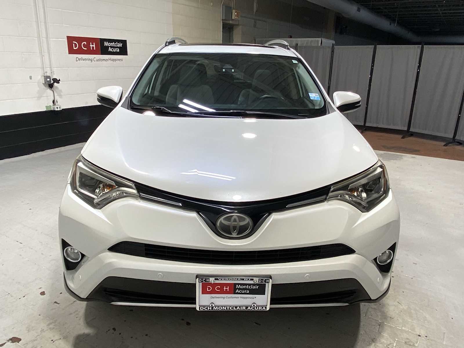 Thumbnail: 2016 Toyota RAV4 - 6