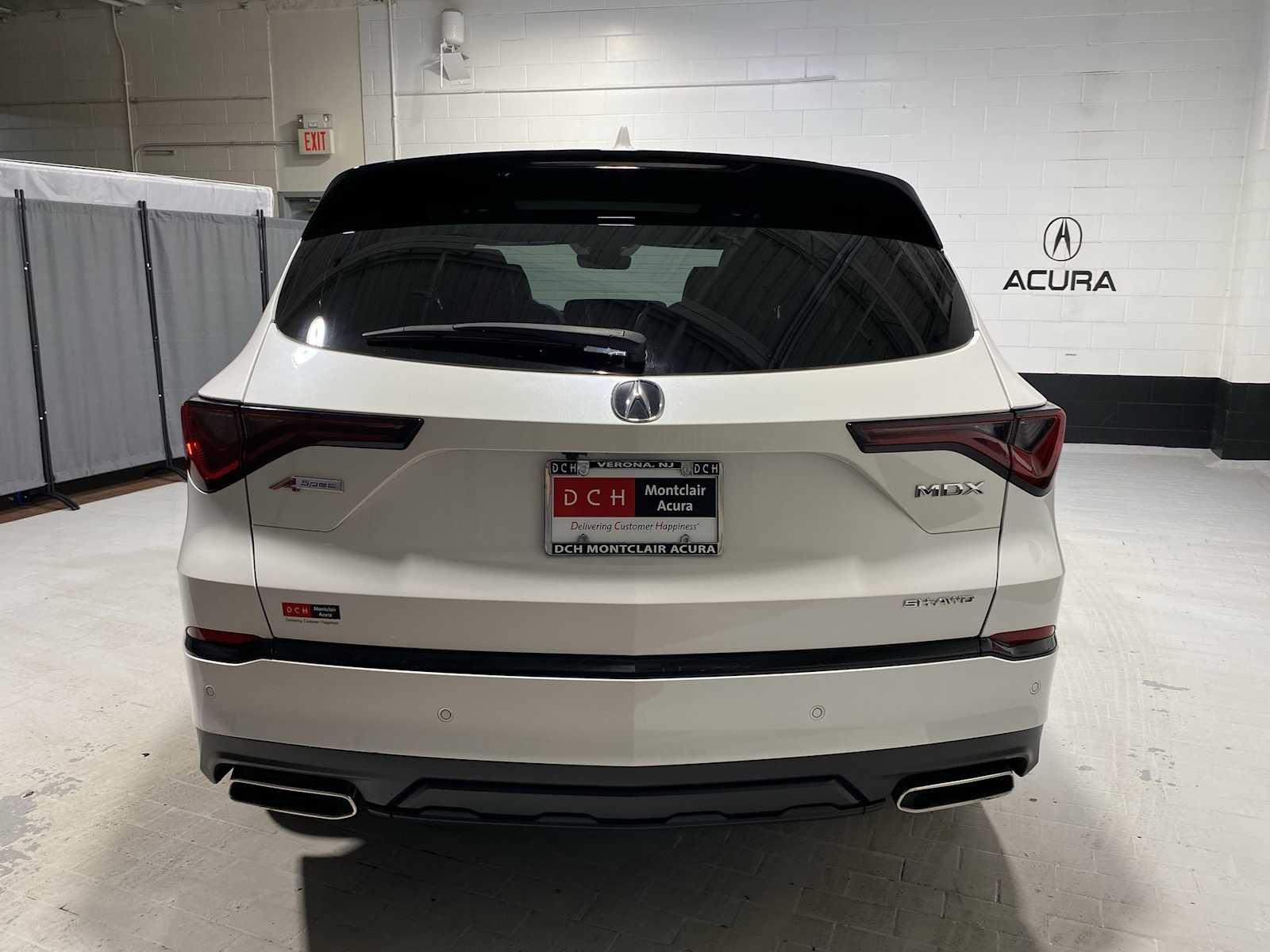 2023 Acura MDX Base 5