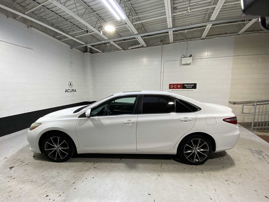 Used 2015 Toyota Camry XSE Sedan