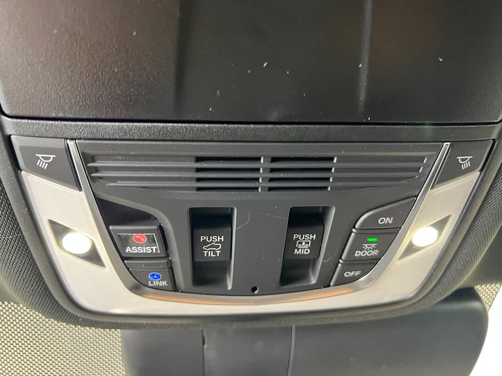 Thumbnail: 2026 Acura RDX - 27