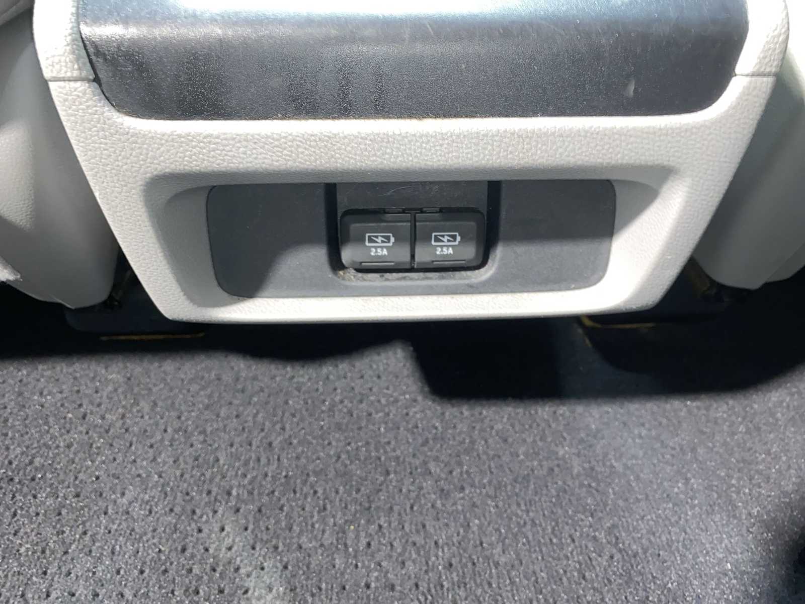 Thumbnail: 2019 Honda Odyssey - 25