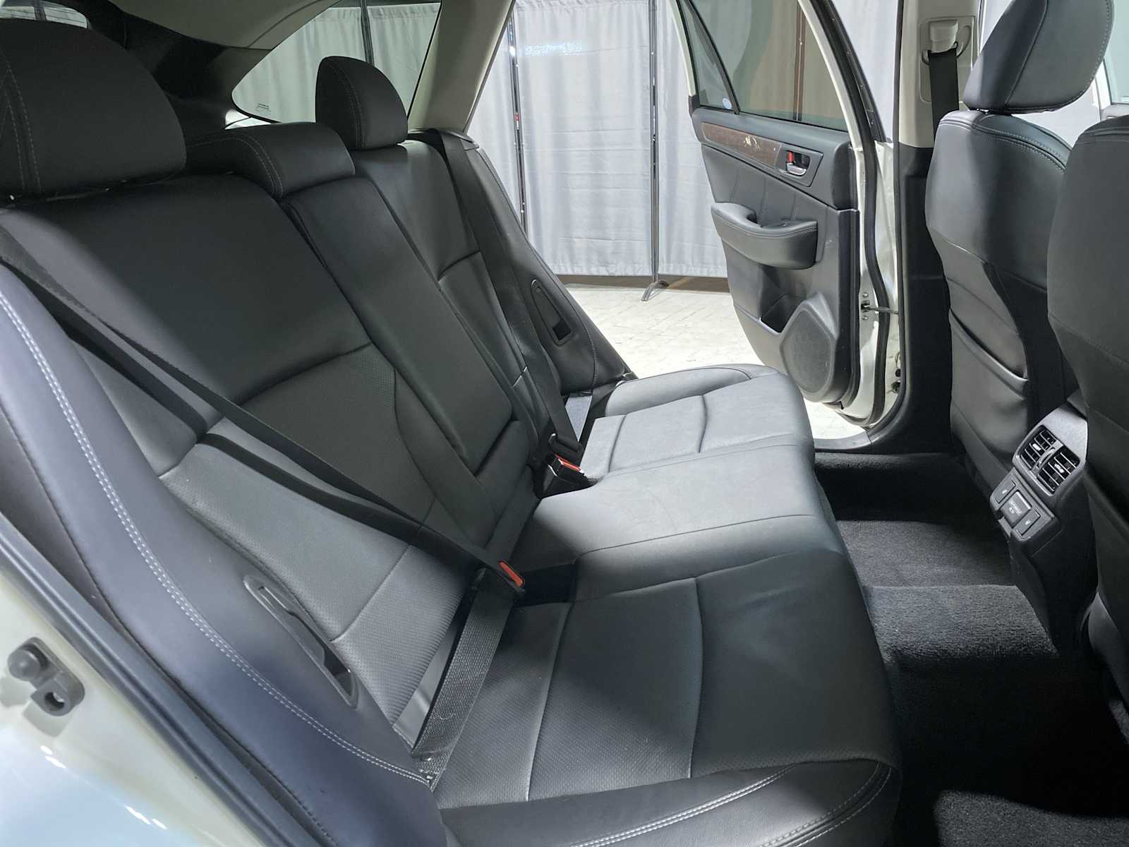 Thumbnail: 2018 Subaru Outback - 13