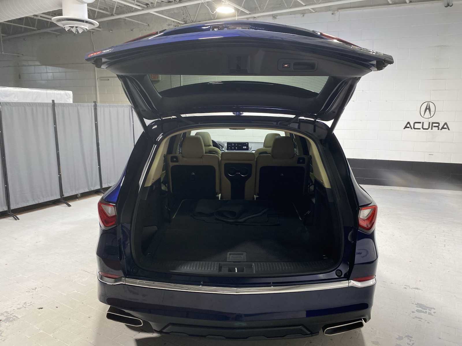 Thumbnail: 2024 Acura MDX - 19