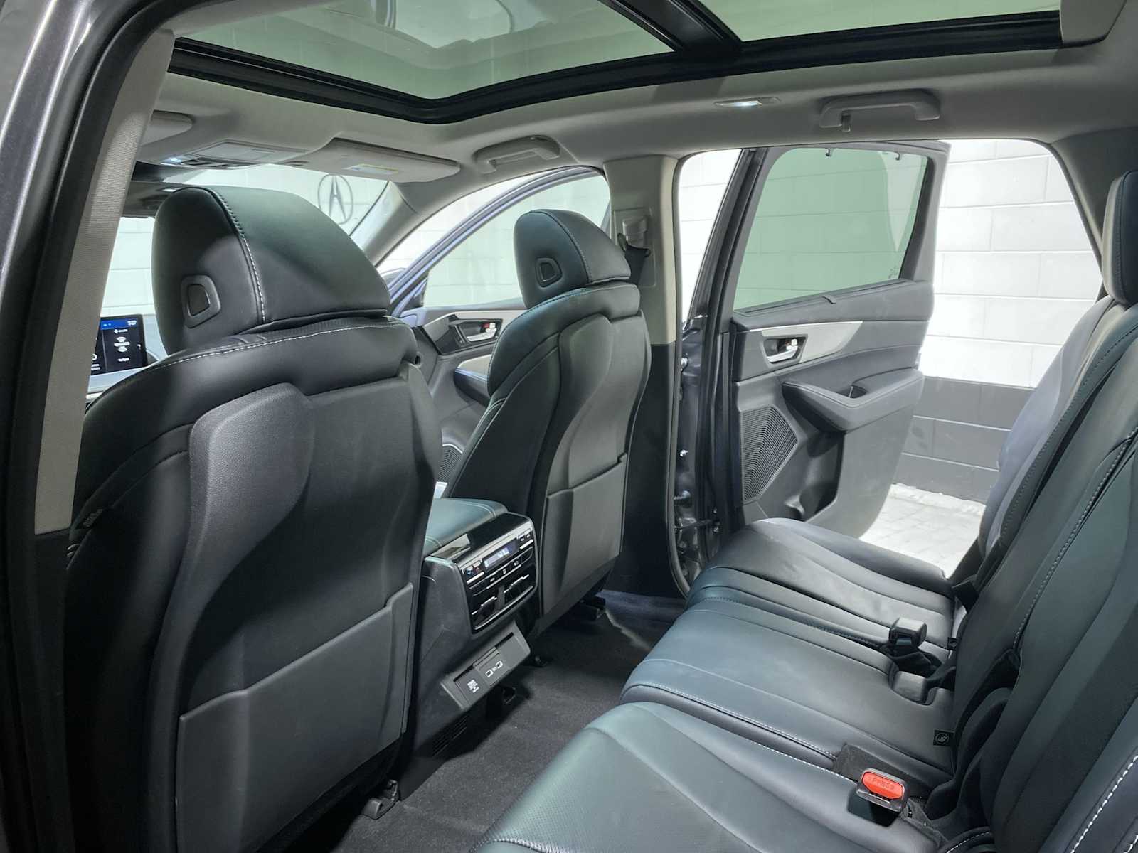 Thumbnail: 2023 Acura MDX - 12