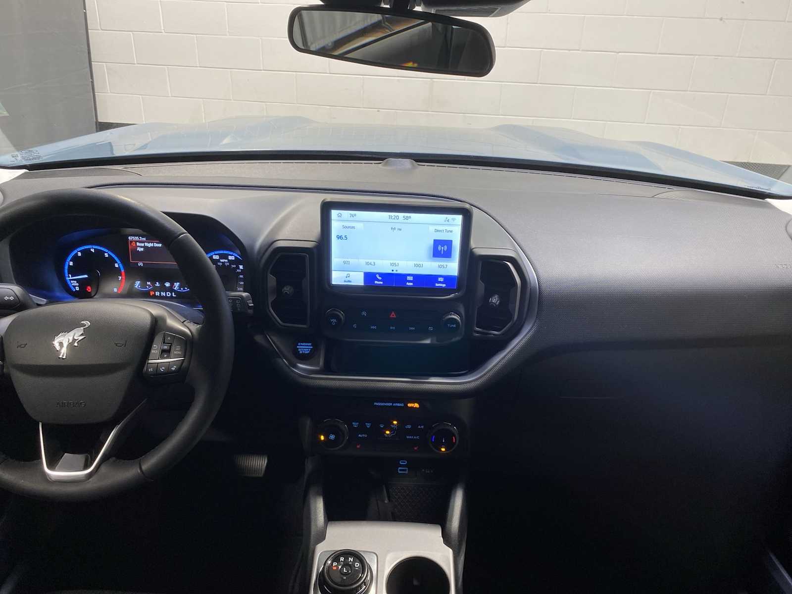 Thumbnail: 2022 Ford Bronco Sport - 10