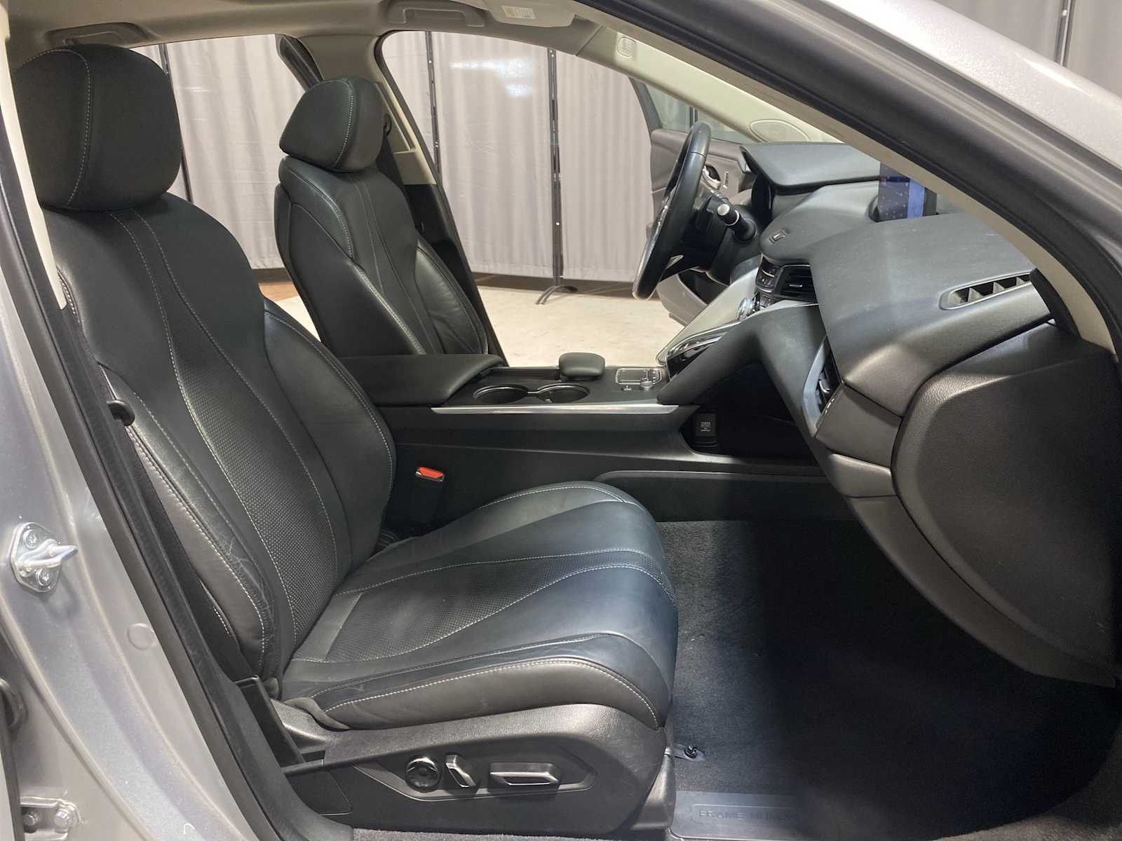 Thumbnail: 2023 Acura TLX - 14