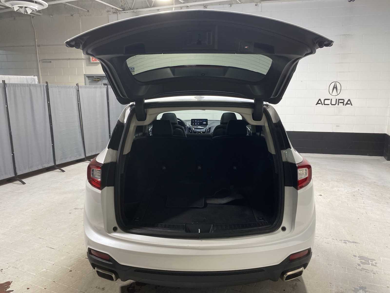 Thumbnail: 2023 Acura RDX - 19