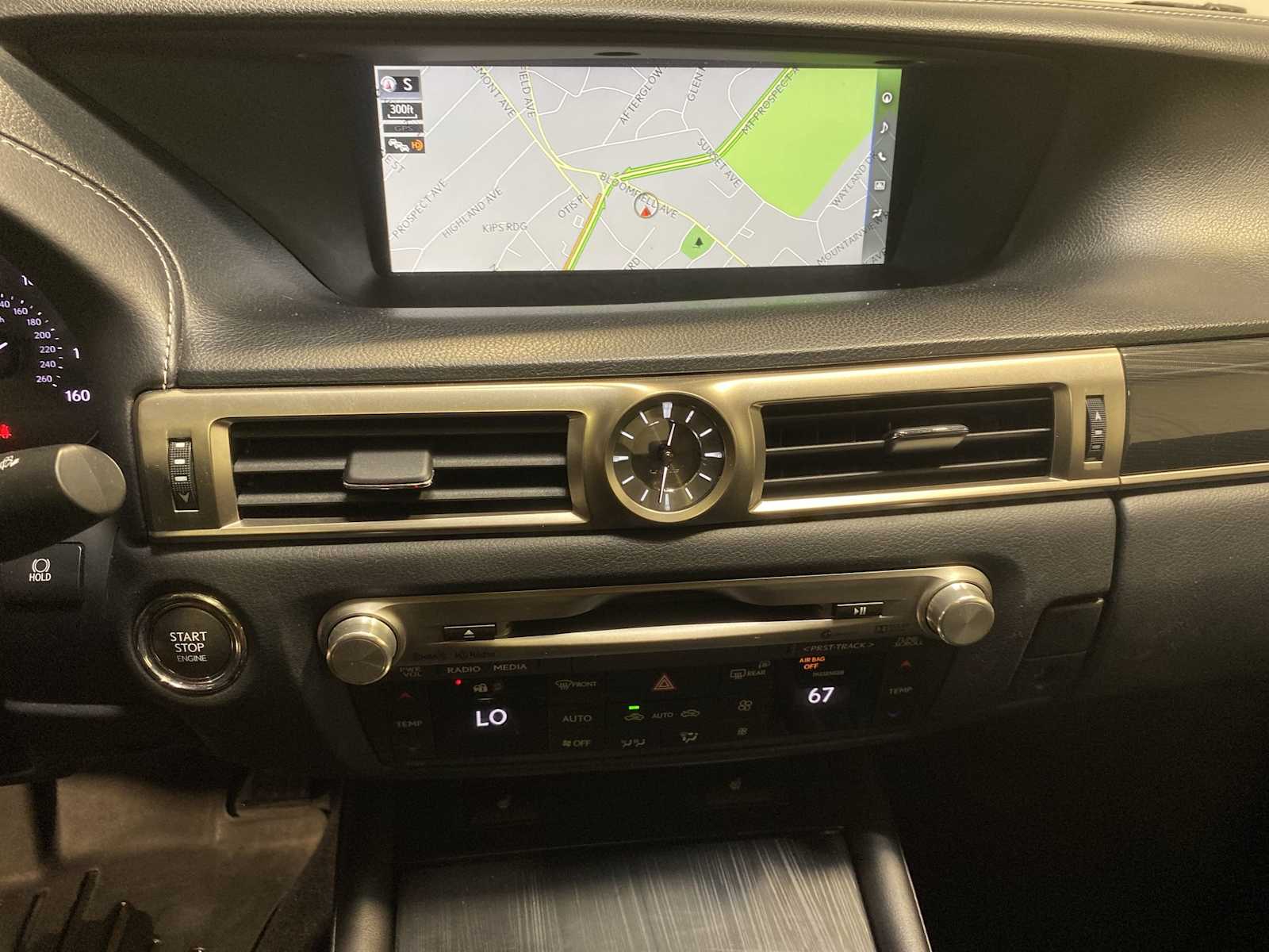 Thumbnail: 2016 Lexus GS - 16