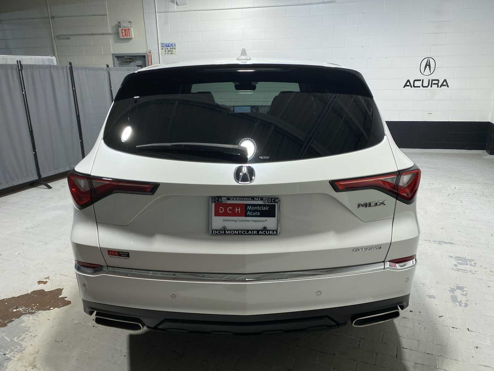 Thumbnail: 2024 Acura MDX - 4