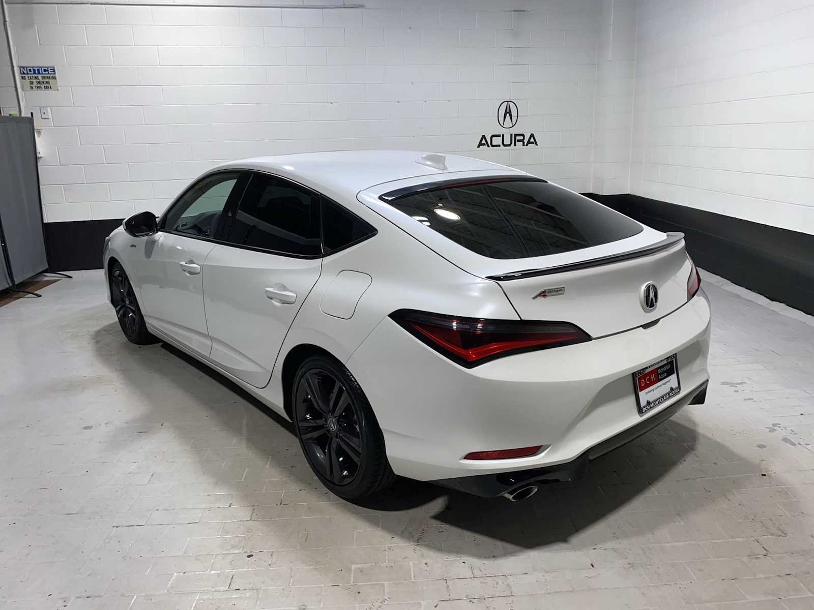 Thumbnail: 2024 Acura Integra - 4