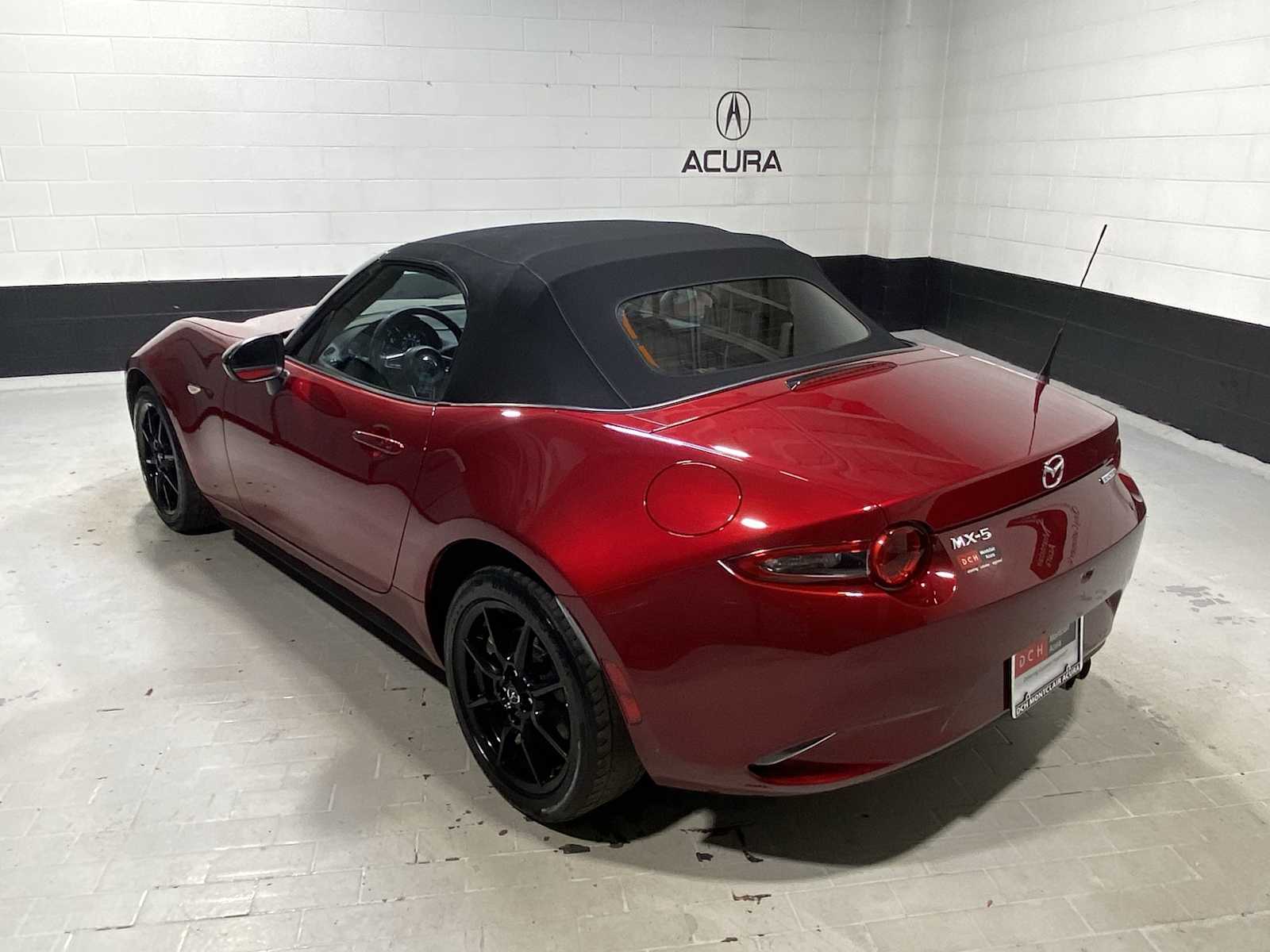Thumbnail: 2021 Mazda MX-5 Miata - 4