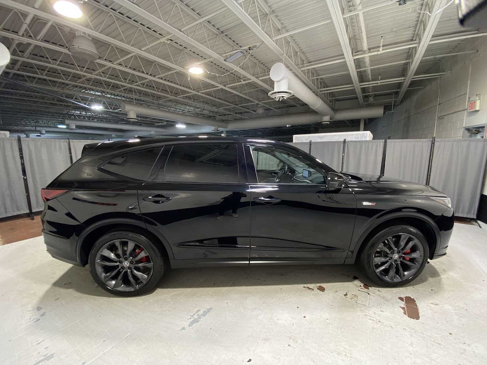 Thumbnail: 2022 Acura MDX - 27