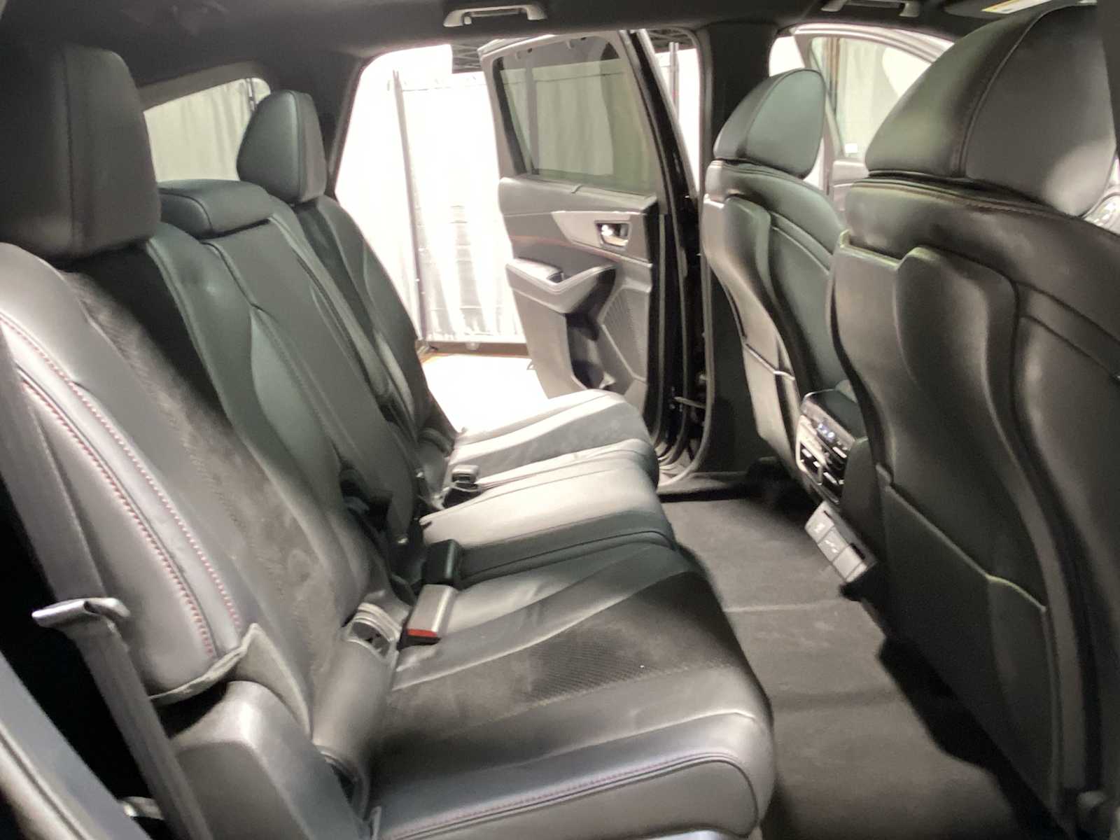 Thumbnail: 2023 Acura MDX - 13