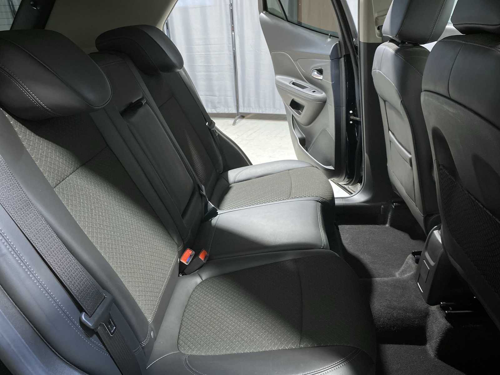 Thumbnail: 2019 Buick Encore - 13