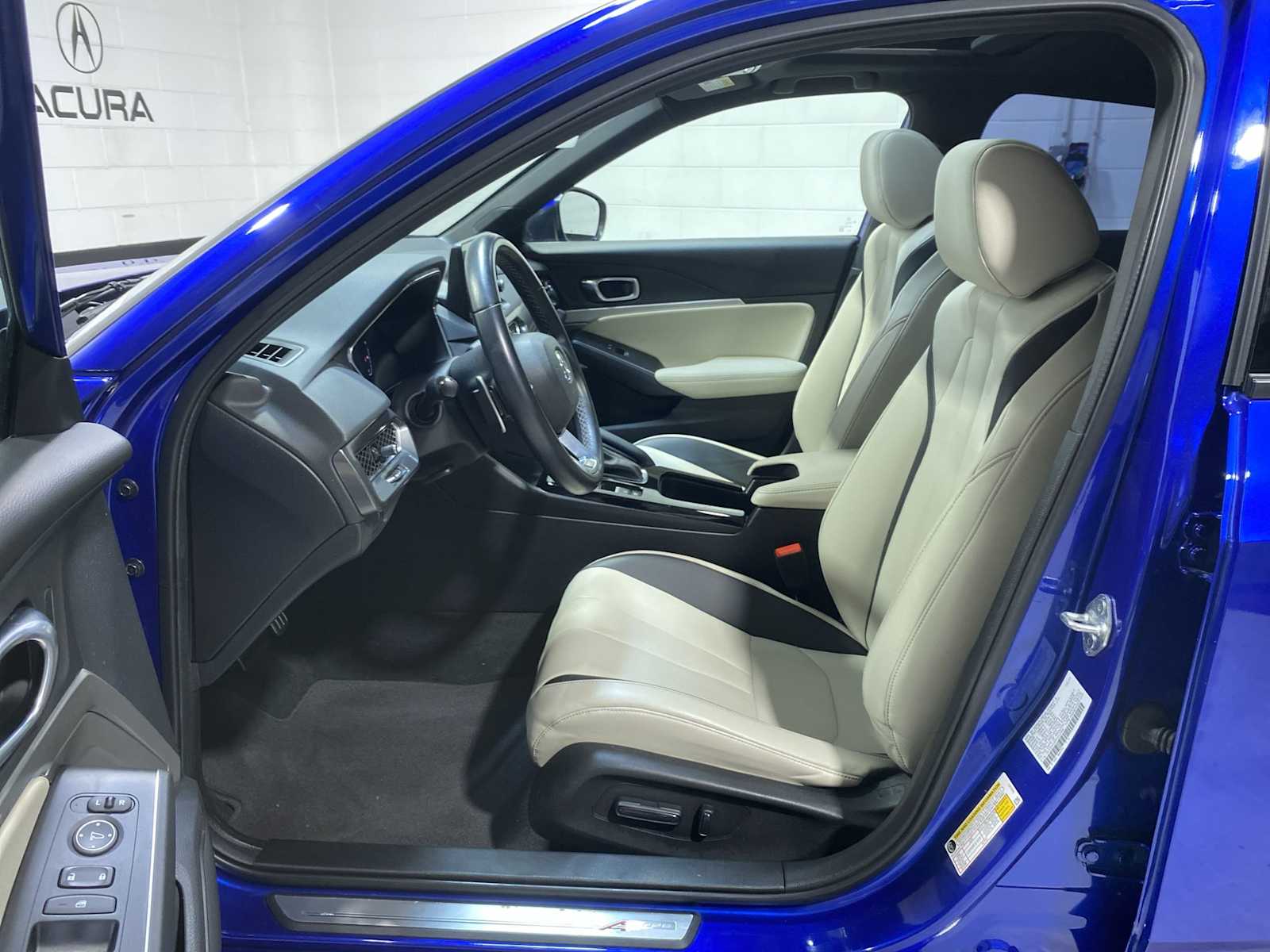 Thumbnail: 2024 Acura Integra - 2