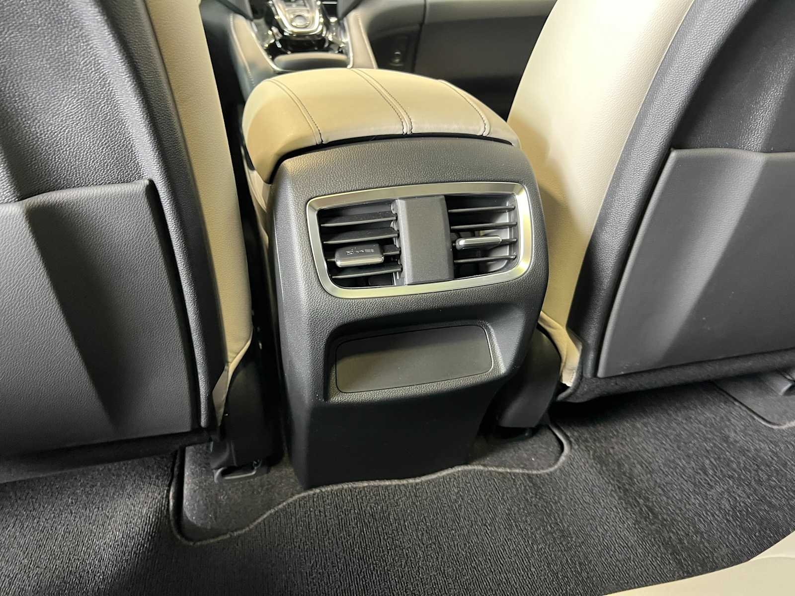 Thumbnail: 2026 Acura RDX - 29