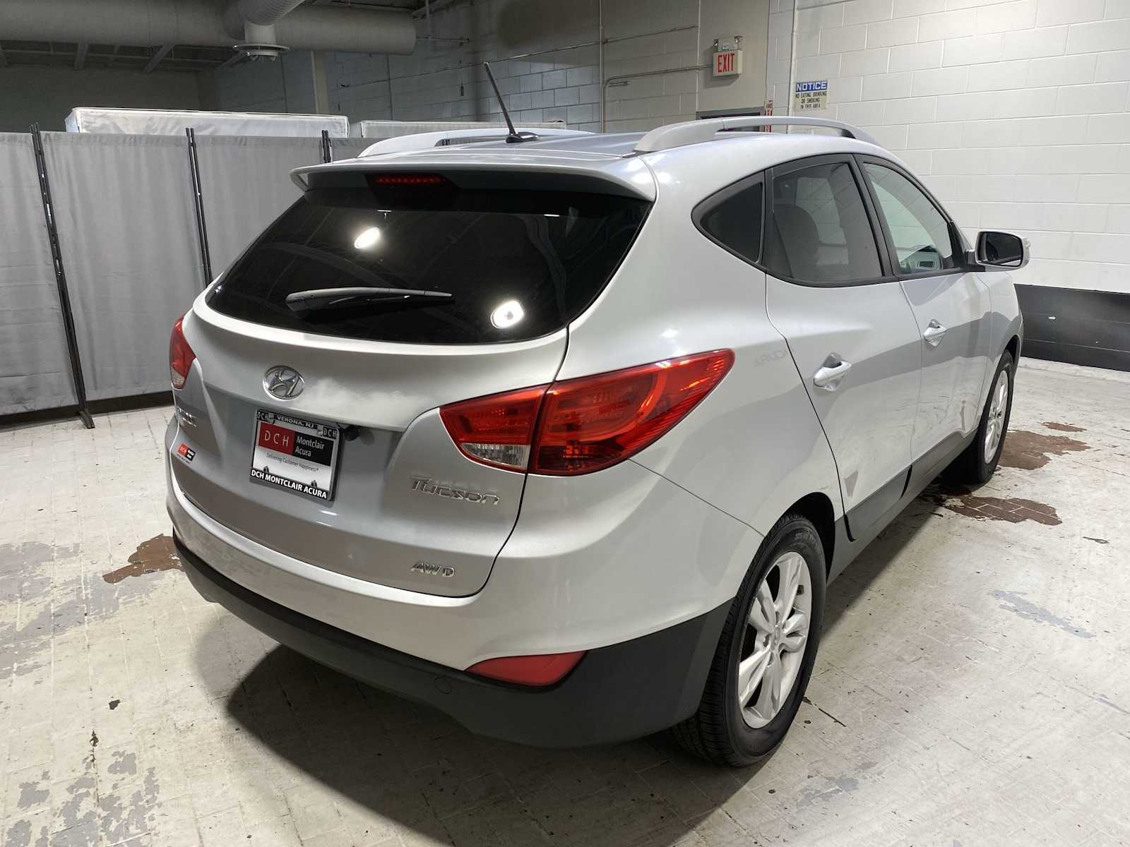 Thumbnail: 2012 Hyundai Tucson - 26
