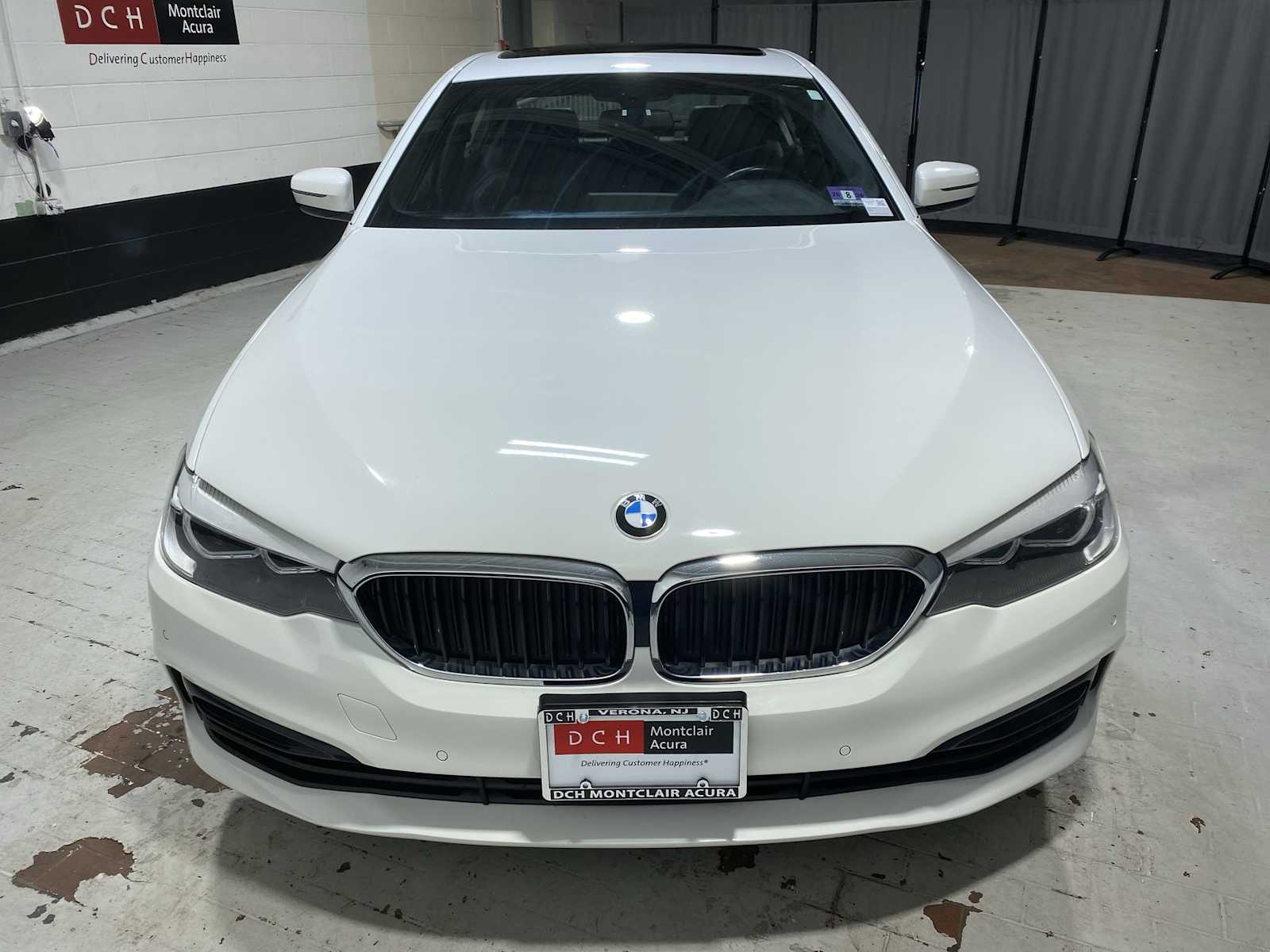 Thumbnail: 2017 BMW 5 Series - 6