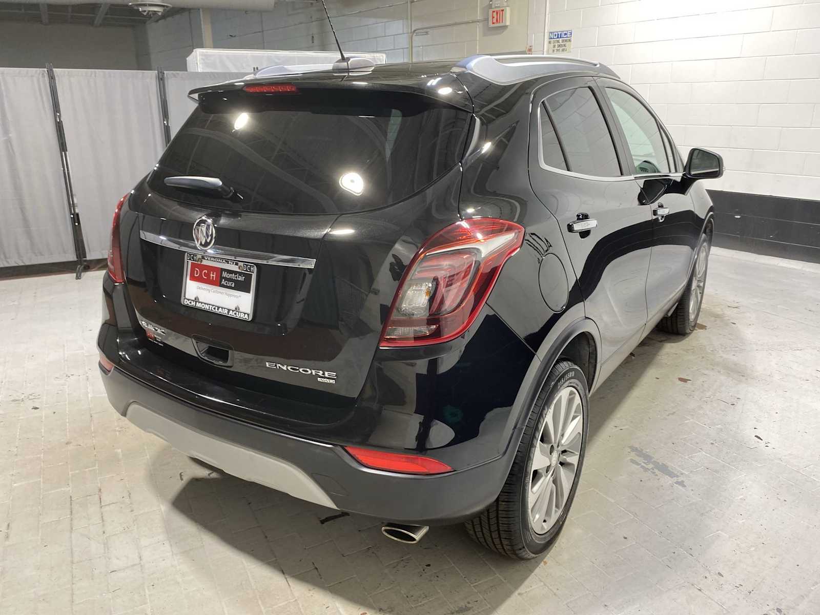 Thumbnail: 2017 Buick Encore - 26