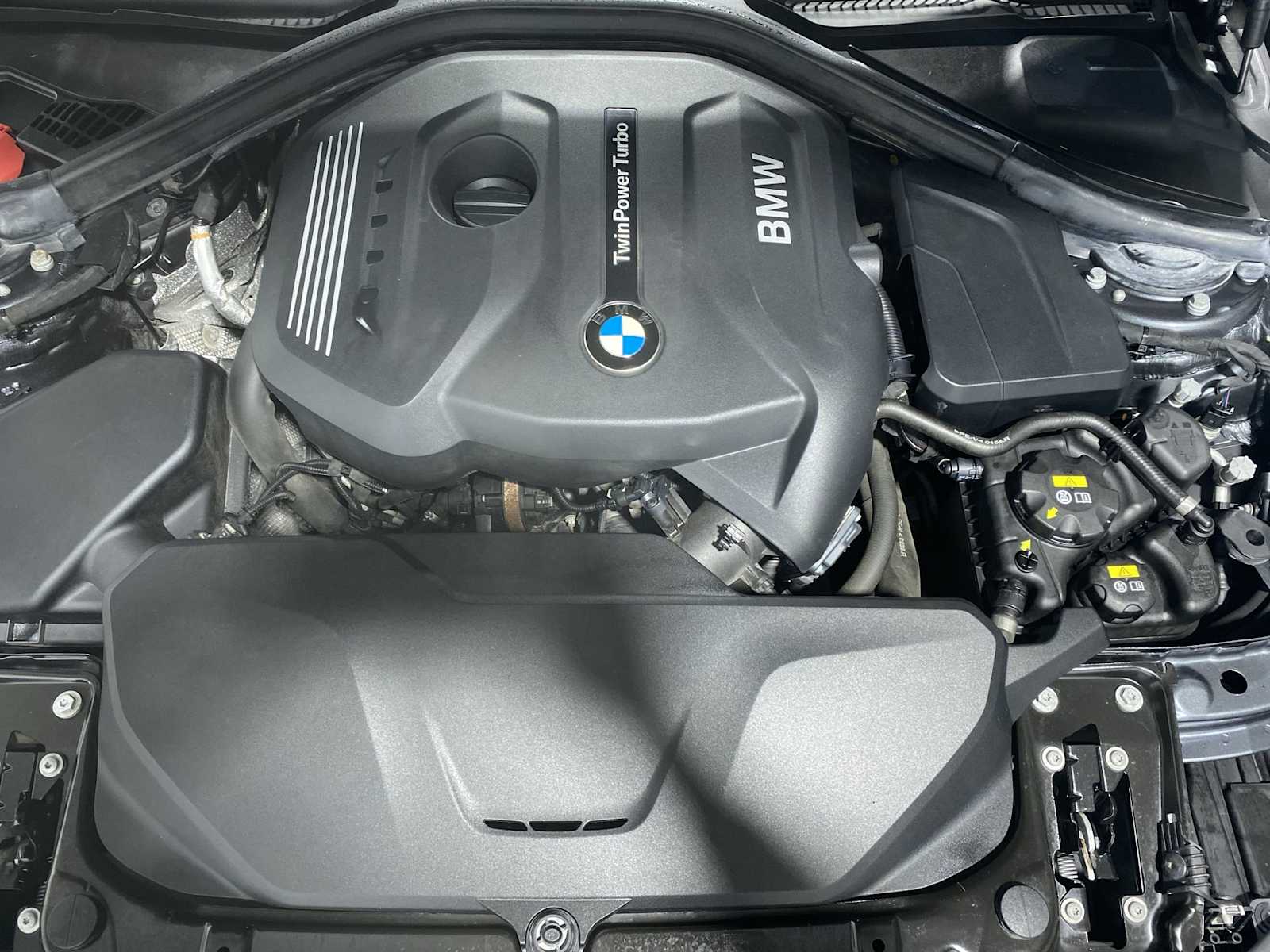 Thumbnail: 2018 BMW 3 Series - 9