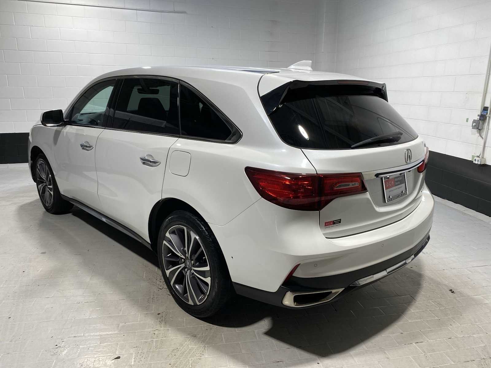 Thumbnail: 2020 Acura MDX - 4