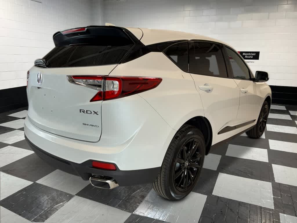 Thumbnail: 2025 Acura RDX - 5