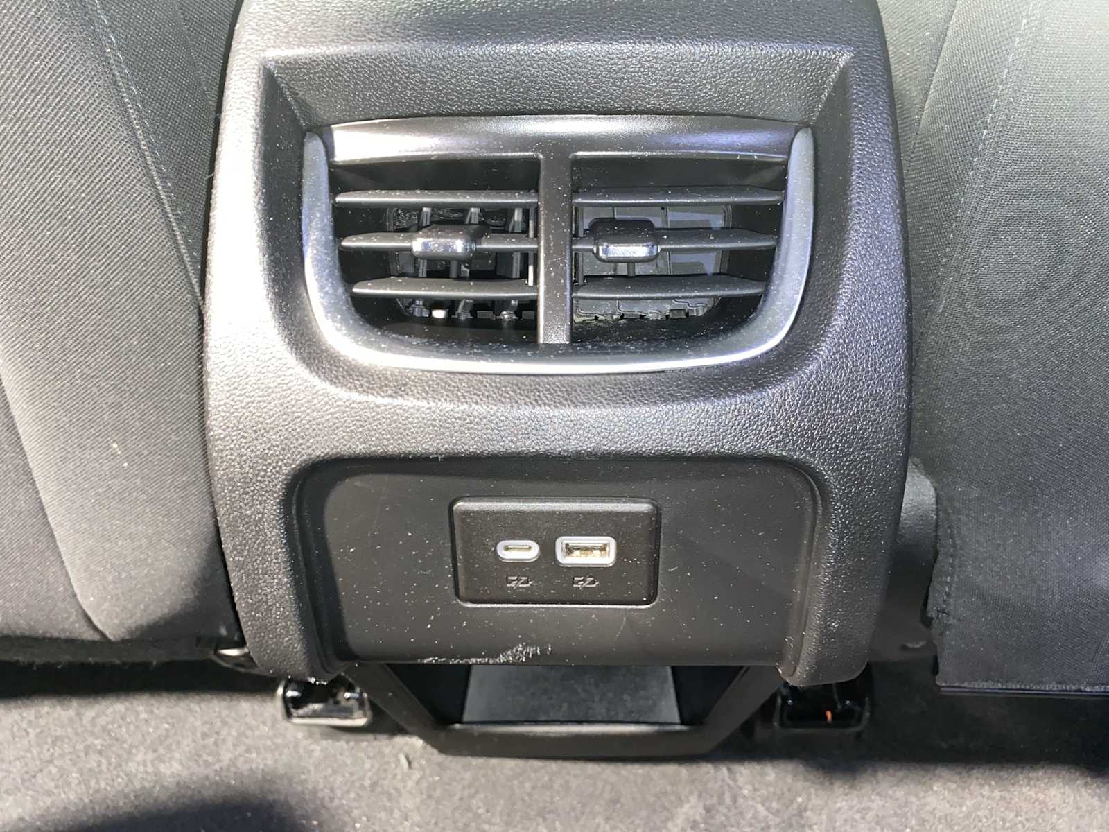 Thumbnail: 2021 Chevrolet Blazer - 25