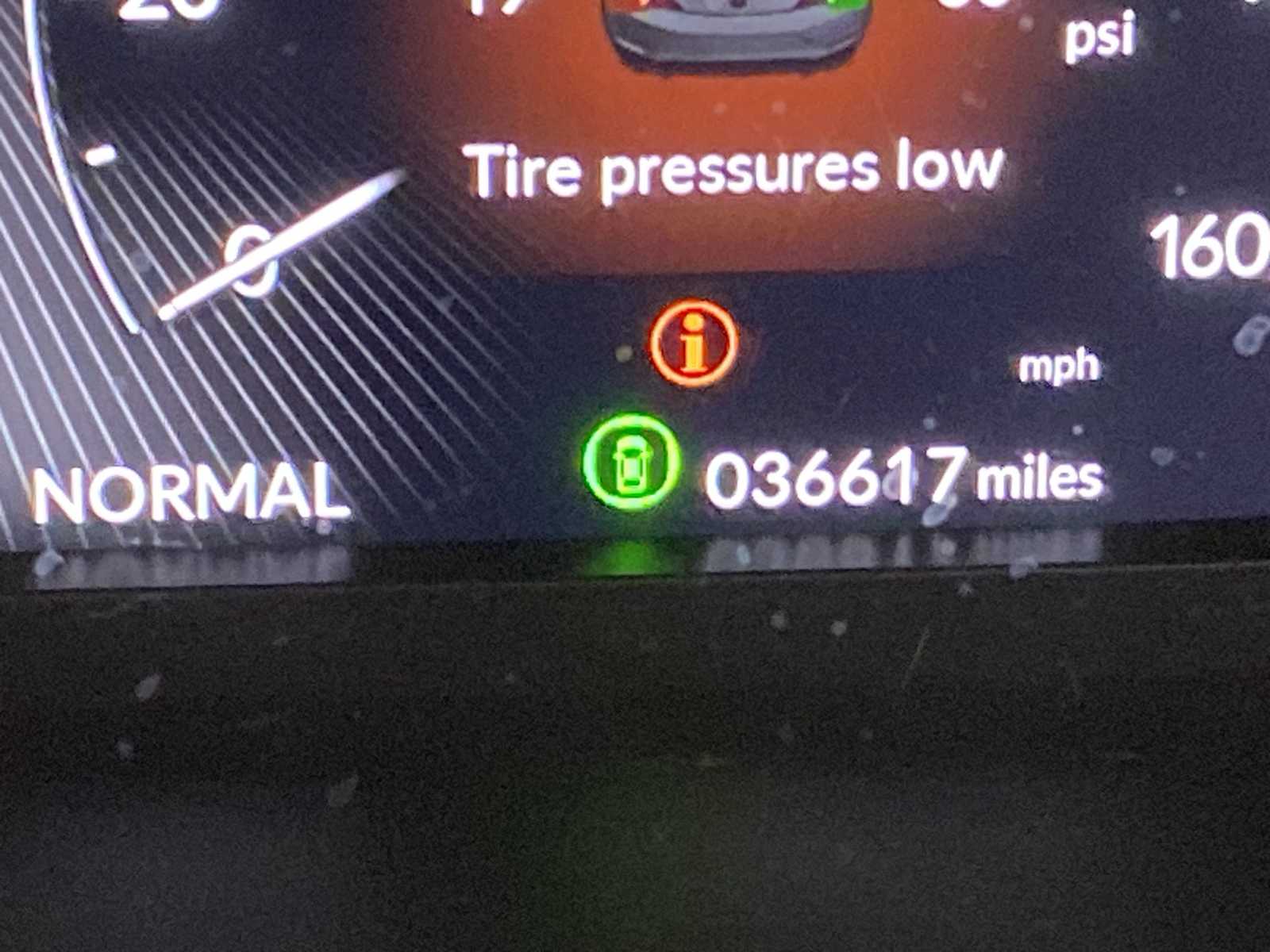 Thumbnail: 2023 Acura Integra - 18