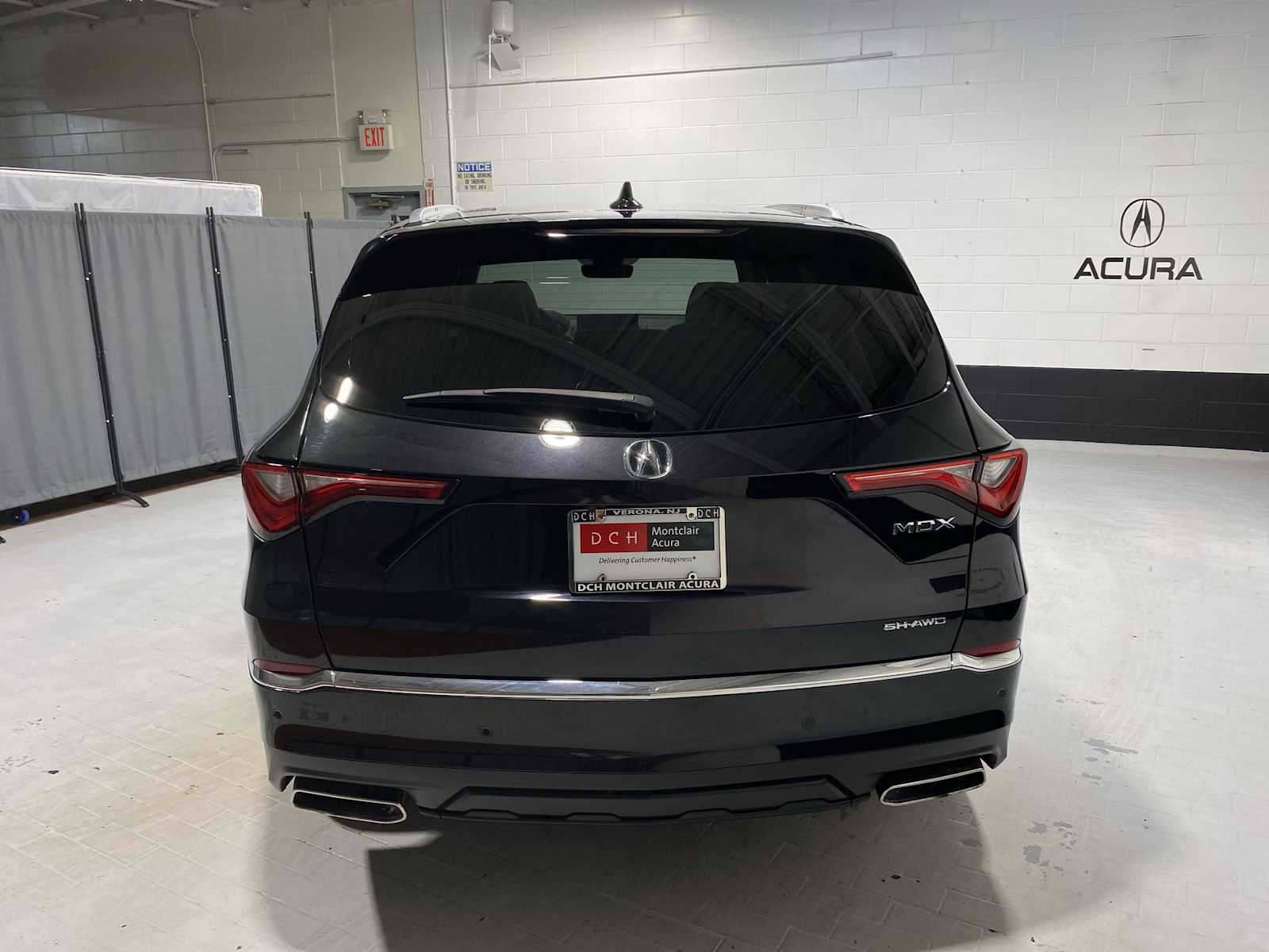 Thumbnail: 2022 Acura MDX - 5