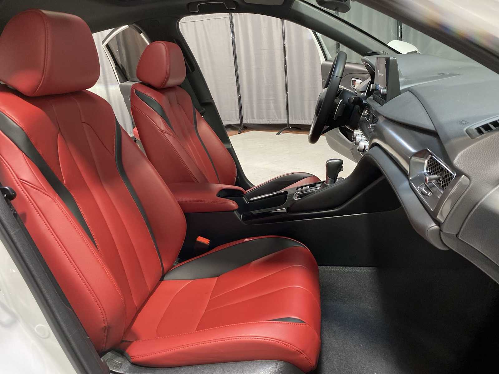 Thumbnail: 2023 Acura Integra - 14
