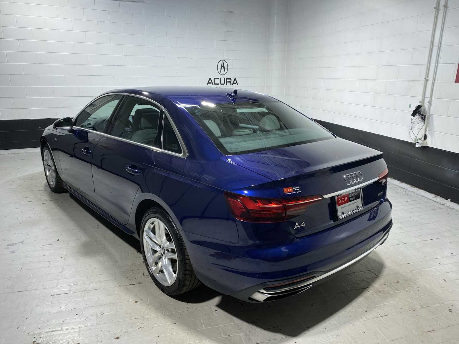 Thumbnail: 2020 Audi A4 - 4
