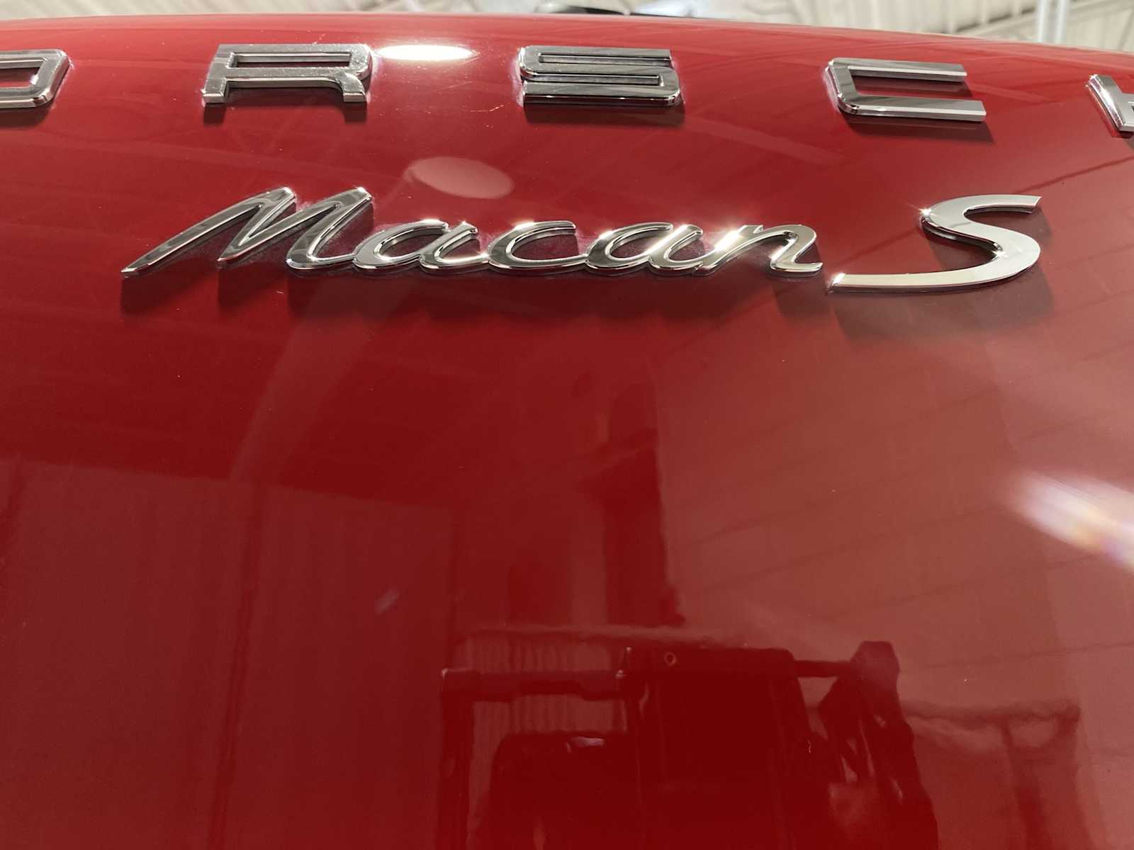 Thumbnail: 2017 Porsche Macan - 7