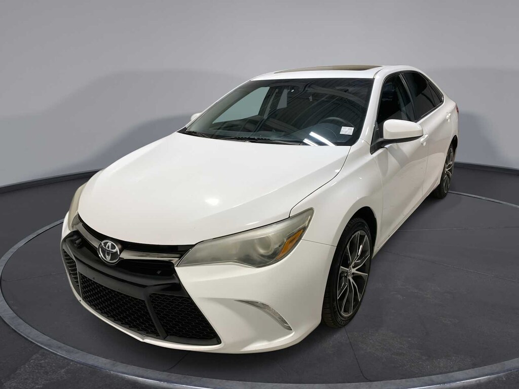 Used 2015 Toyota Camry XSE Sedan