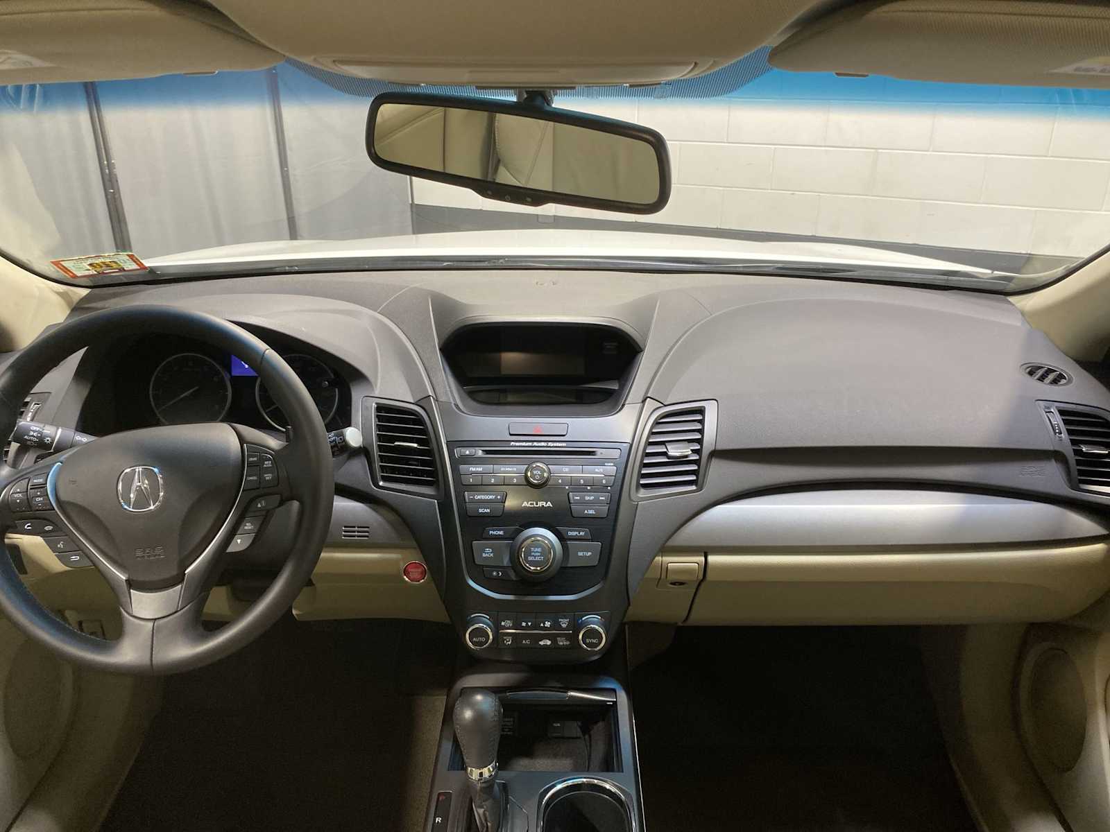 Thumbnail: 2015 Acura RDX - 10