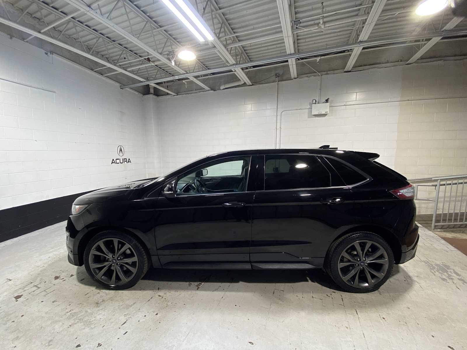 Thumbnail: 2018 Ford Edge - 3