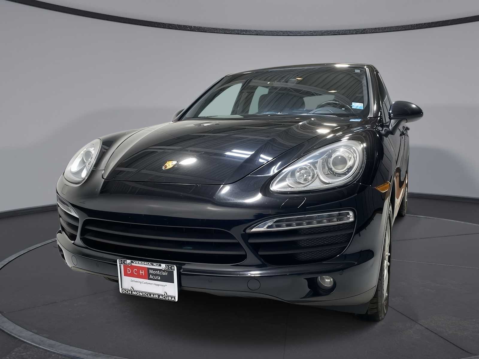2013 Porsche Cayenne S Hero Image
