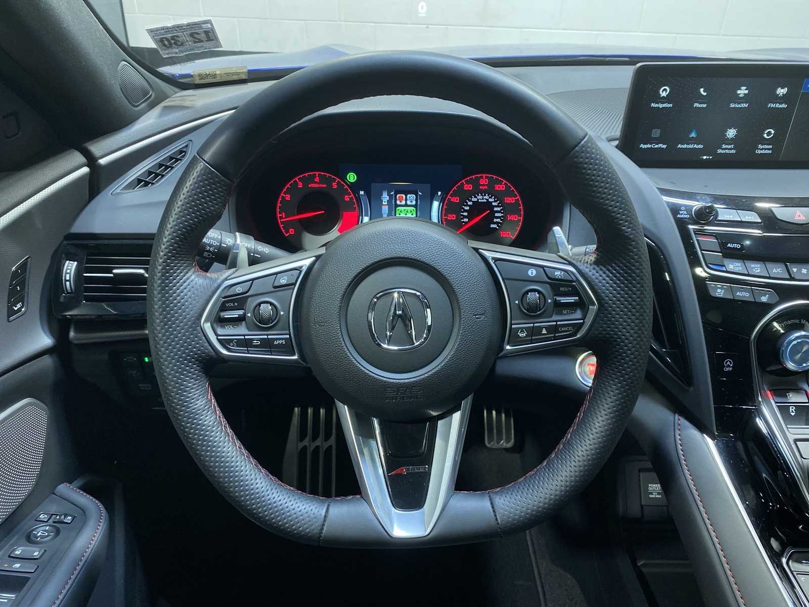 Thumbnail: 2025 Acura RDX - 15