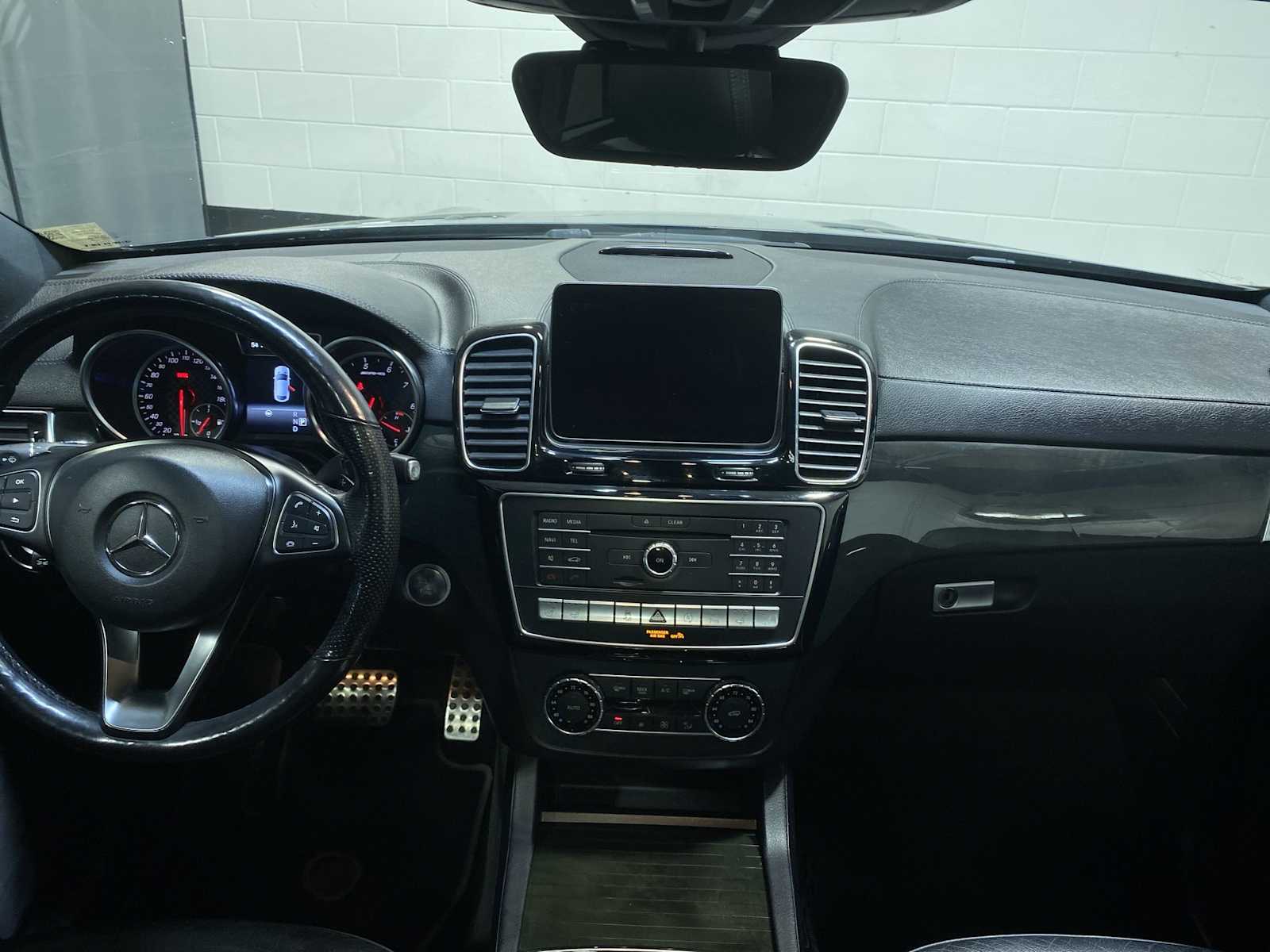 Thumbnail: 2019 Mercedes-Benz GLE - 10