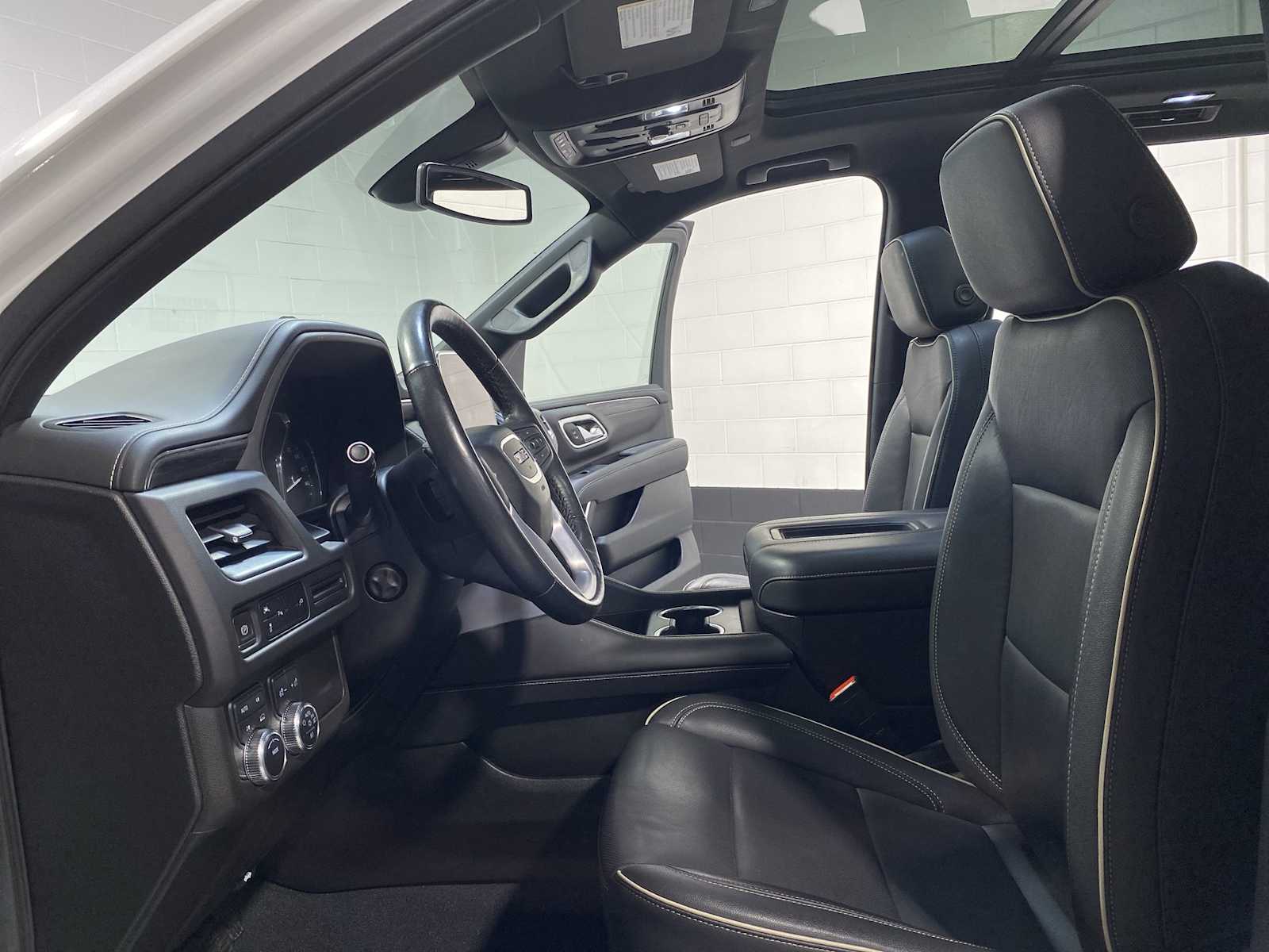 2021 GMC Yukon SLT 11