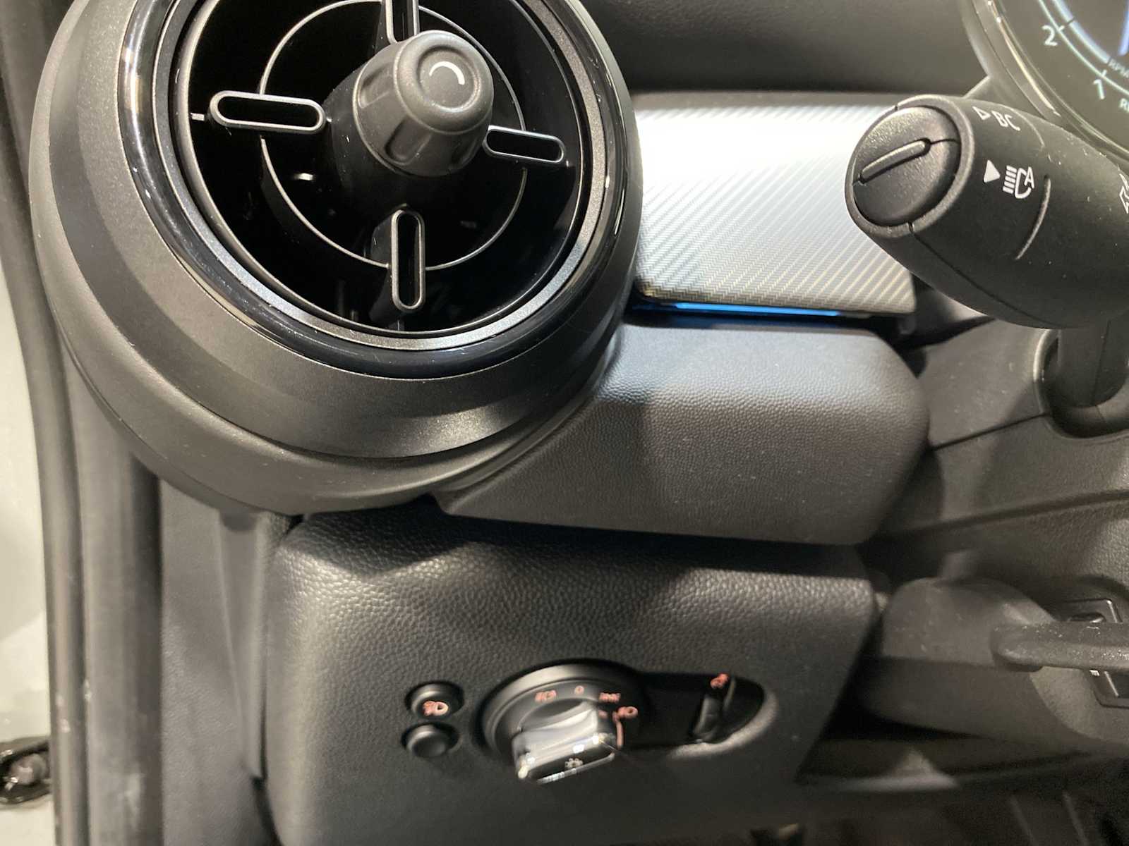 Thumbnail: 2023 MINI Cooper Hardtop - 24